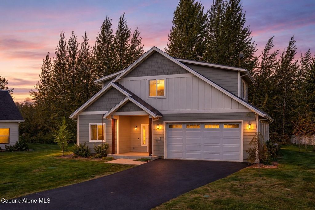 Photo of 52 Peggy's Ct, Dover, ID 83825 (MLS # 26-621)