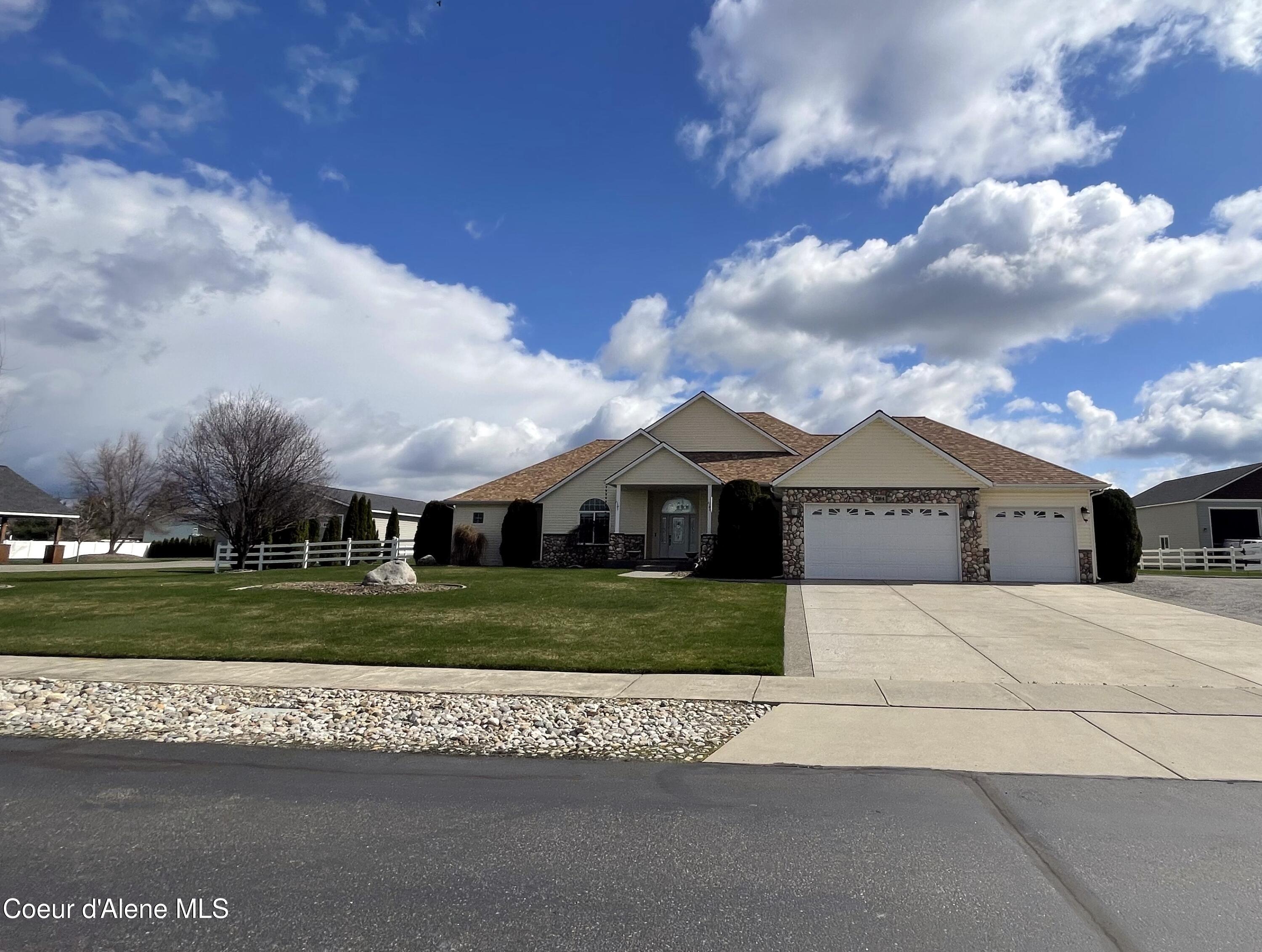 3164 N Radiant Star Rd, Post Falls, Texas image 11