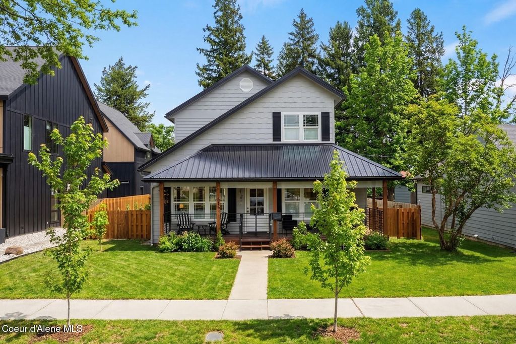 Photo of 515 Lavina, Sandpoint, ID 83864 (MLS # 26-2497)