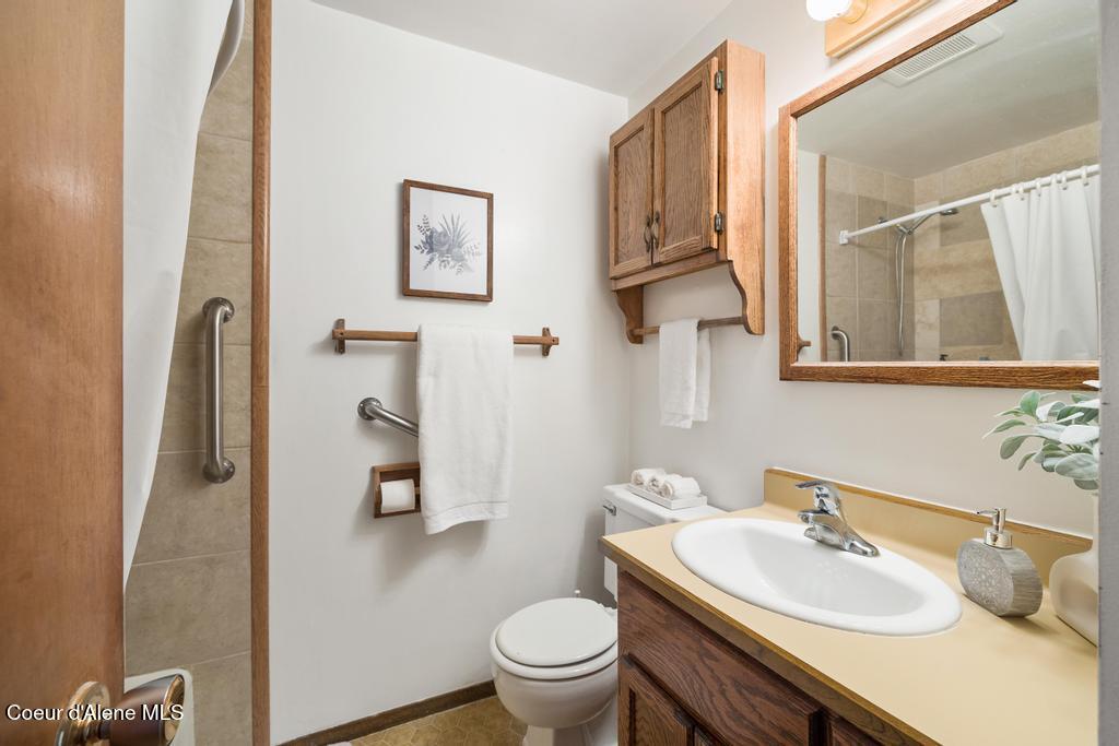 2208 N Monte Vista Dr, Coeur d'Alene, Alaska image 14