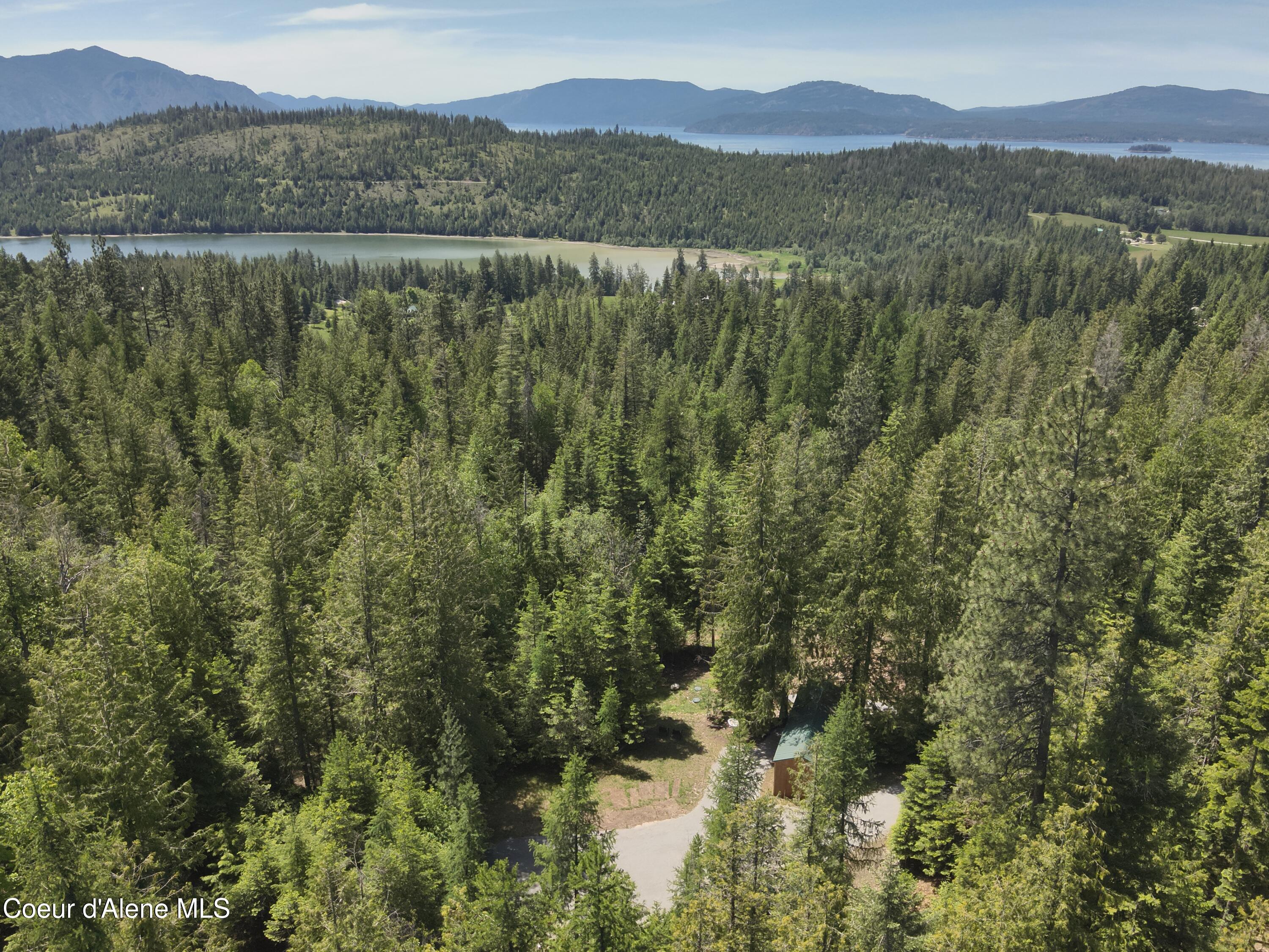 191 Sunset View Ln, Hope, Idaho image 1
