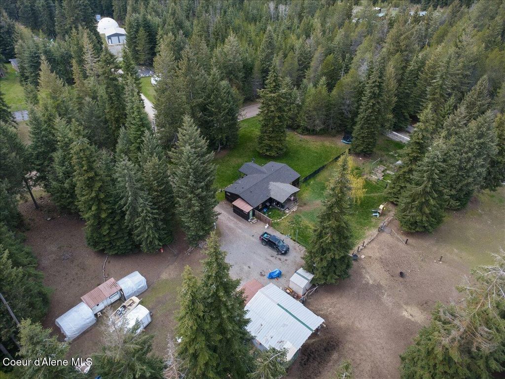 Photo of 30758 Caravelle Rd, Athol, ID 83801 (MLS # 26-4173)