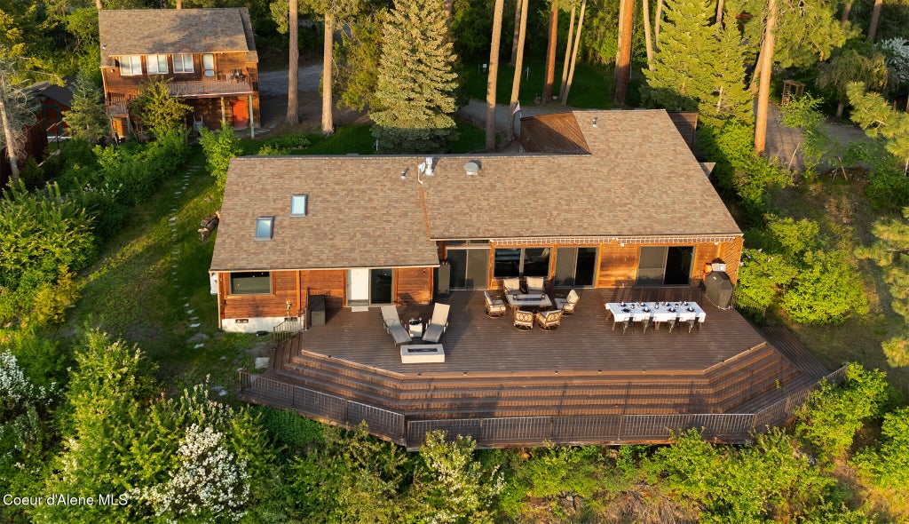 Photo of 548 Eagen Mountain Mountain, Hope, ID 83836 (MLS # 26-8877)