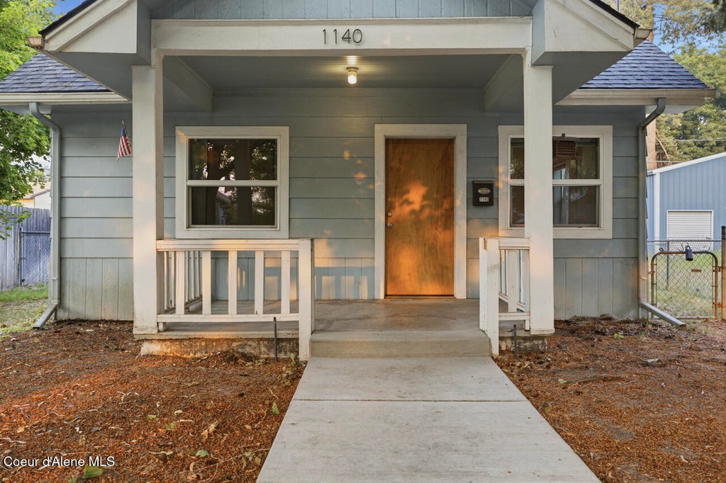 Photo of 1140 6TH St, Coeur dAlene, ID 83814 (MLS # 26-5645)