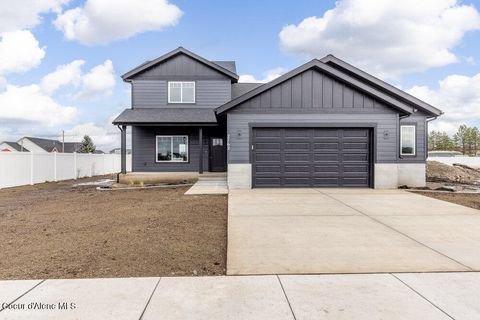 Photo of 2762 Neptune St, Post Falls, ID 83854 (MLS # 25-7604)