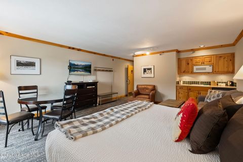 Condo For Sale - 72 Great Escape Rd Rd #409/411<br/> Sandpoint, ID 83864