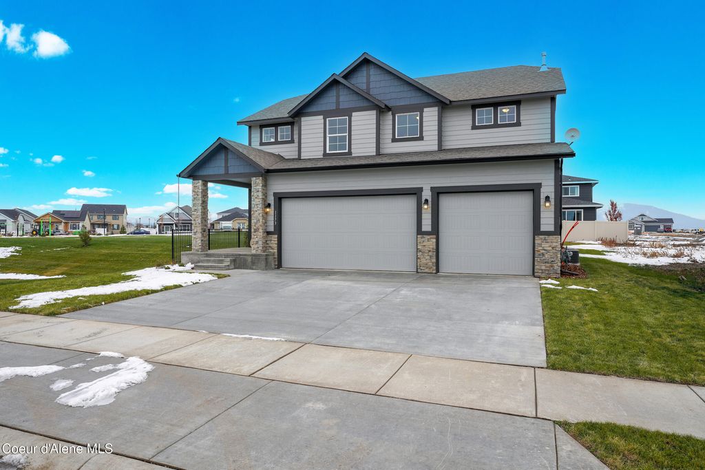 Photo of 6020 PELICAN, Rathdrum, ID 83858 (MLS # 26-7337)