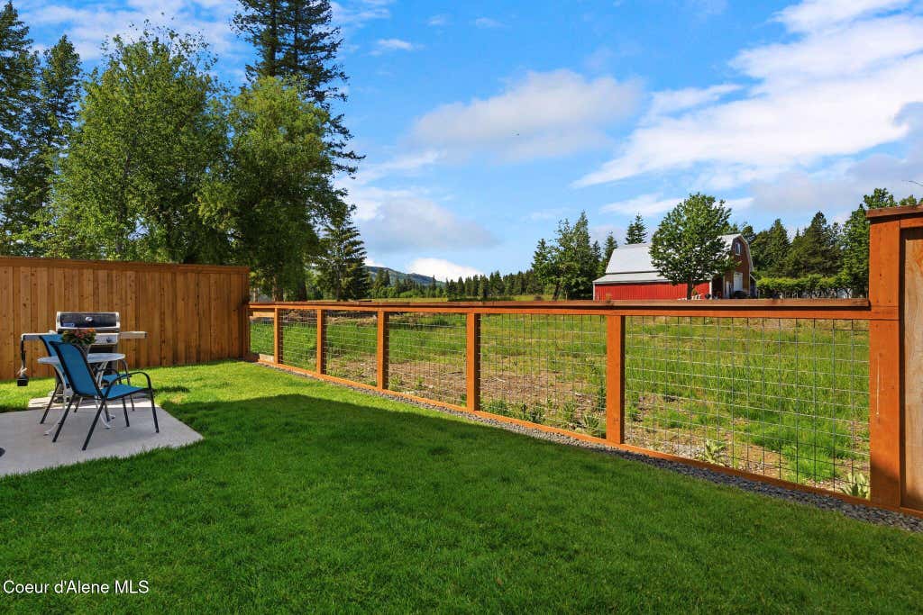 Photo of 140 Madera Dr, Sandpoint, ID 83864 (MLS # 26-6937)