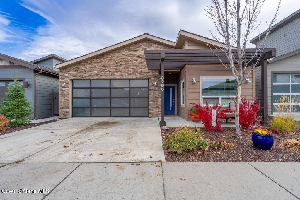 Photo of 3296 Ladalia Dr, Coeur dAlene, ID 83814 (MLS # 25-10782)