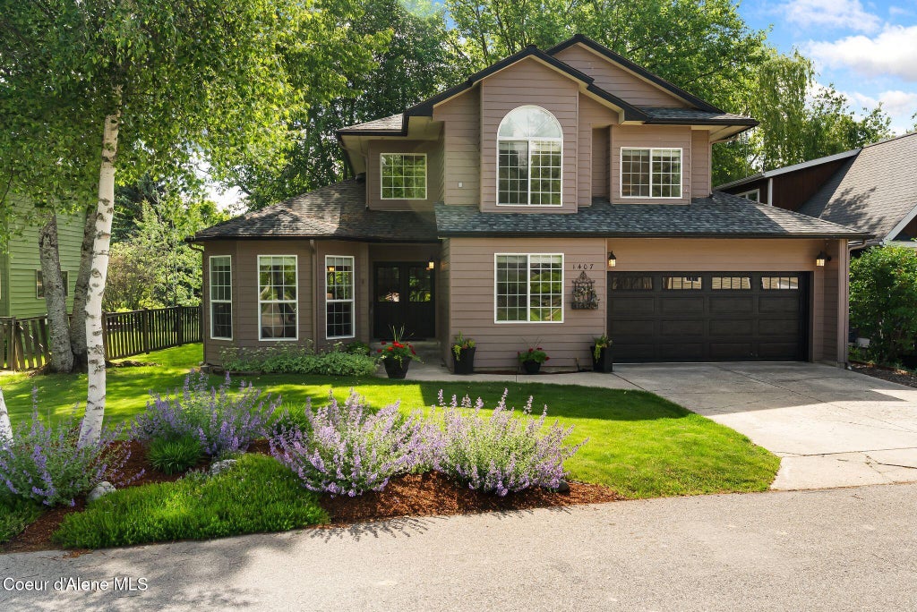 Photo of 1407 Mathison Dr, Sandpoint, ID 83864 (MLS # 26-8943)
