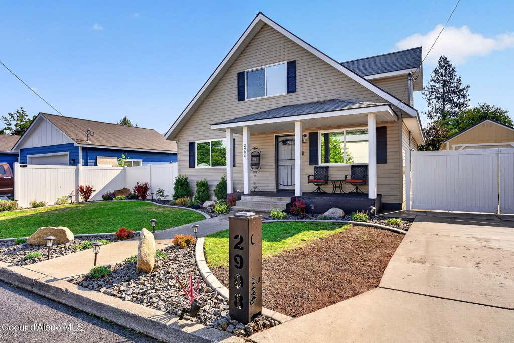 Photo of 2908 11TH St, Coeur dAlene, ID 83815 (MLS # 26-8336)