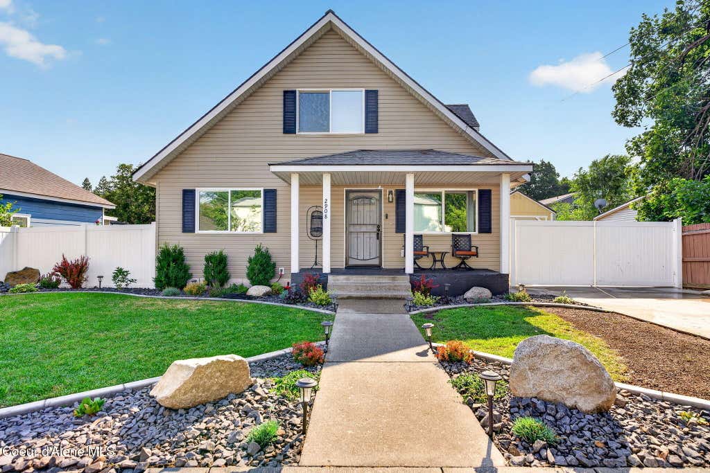 Photo of 2908 11TH St, Coeur dAlene, ID 83815 (MLS # 26-8336)