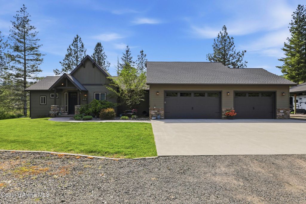 Photo of 10374 Casa Ranchero DR, Coeur dAlene, ID 83814 (MLS # 26-4901)