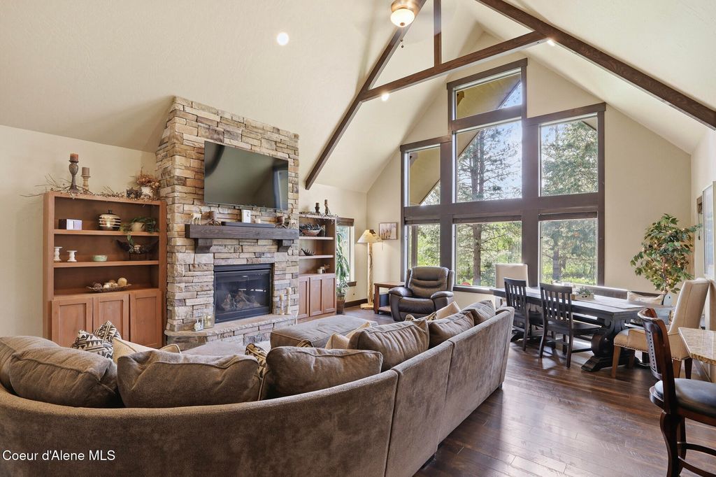 Photo of 10374 Casa Ranchero DR, Coeur dAlene, ID 83814 (MLS # 26-4901)