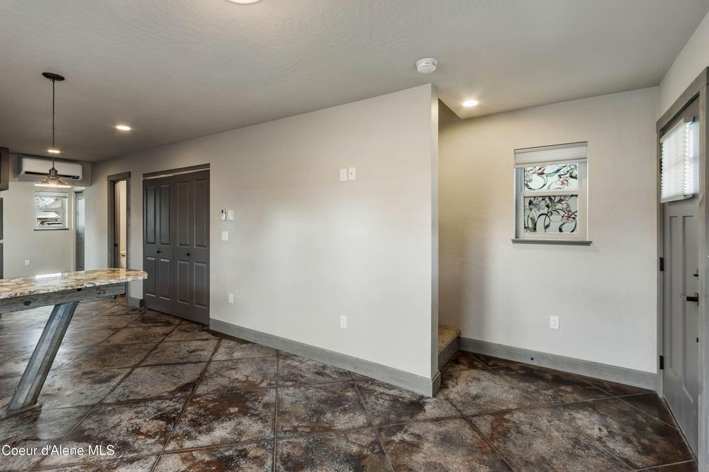 Photo of 1107 Spruce St, Sandpoint, ID 83864 (MLS # 26-2222)