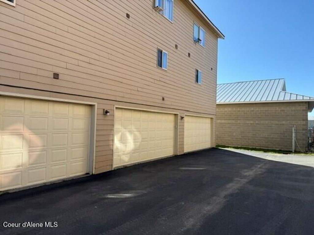 Photo of 1801 Culvers Dr #8, Sandpoint, ID 83864 (MLS # 26-3170)
