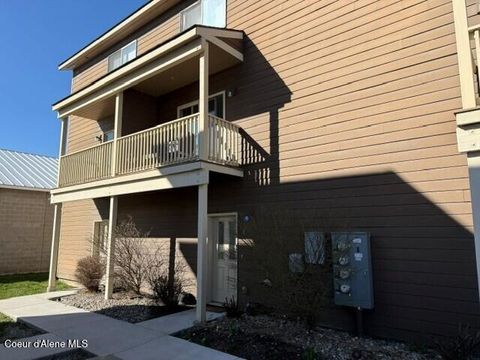 Photo of 1801 Culvers Dr #8, Sandpoint, ID 83864 (MLS # 26-3170)