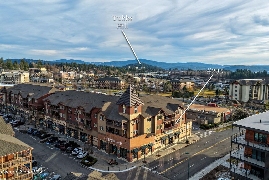 Photo of 2050 Main St #202, Coeur dAlene, ID 83814 (MLS # 26-443)