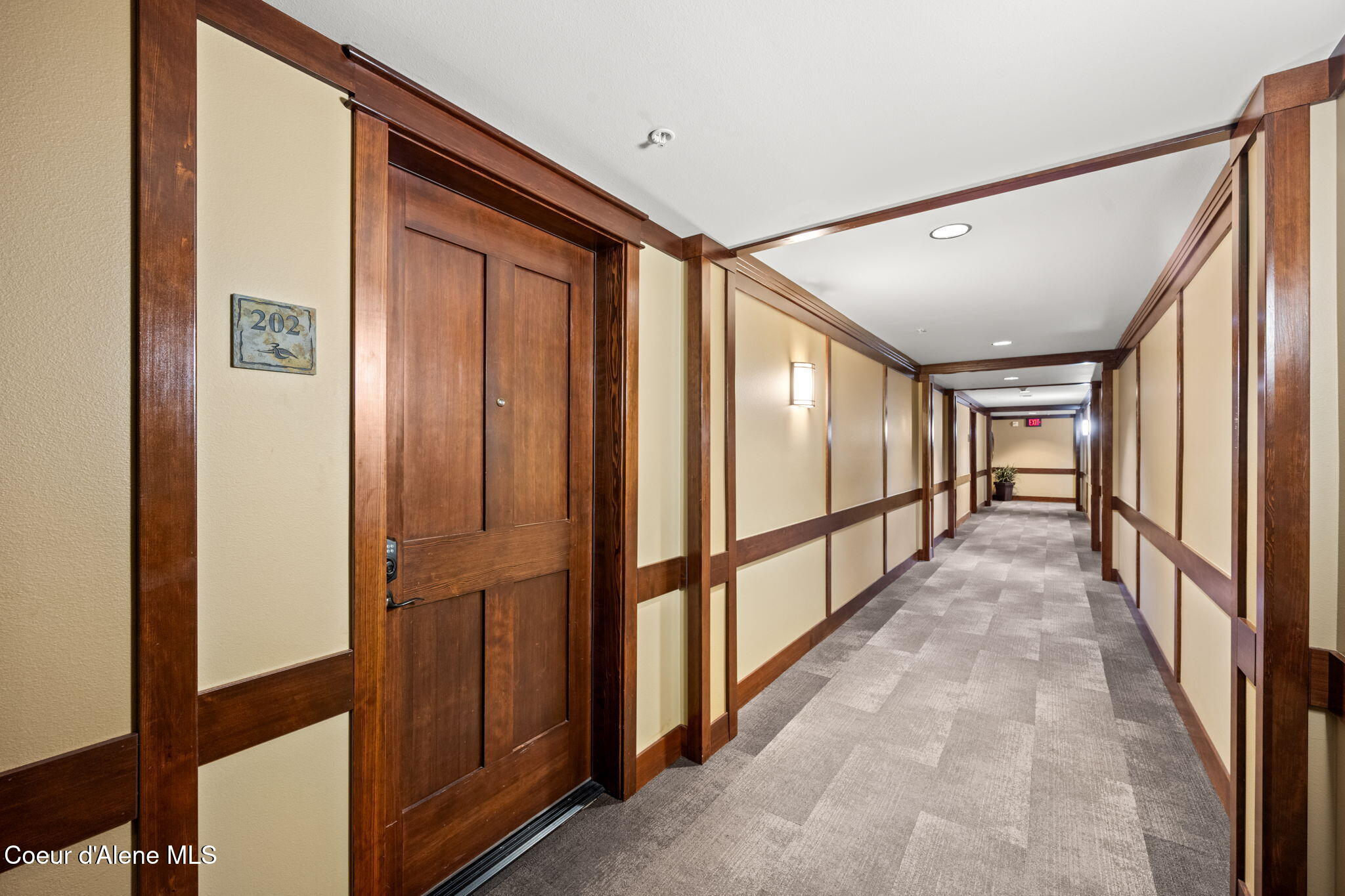 2050 Main 202