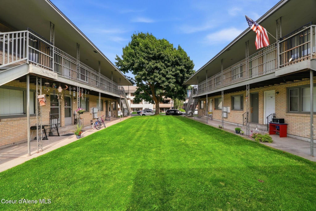 Photo of 6119 Colton ST, Spokane, WA 99208 (MLS # 26-9873)