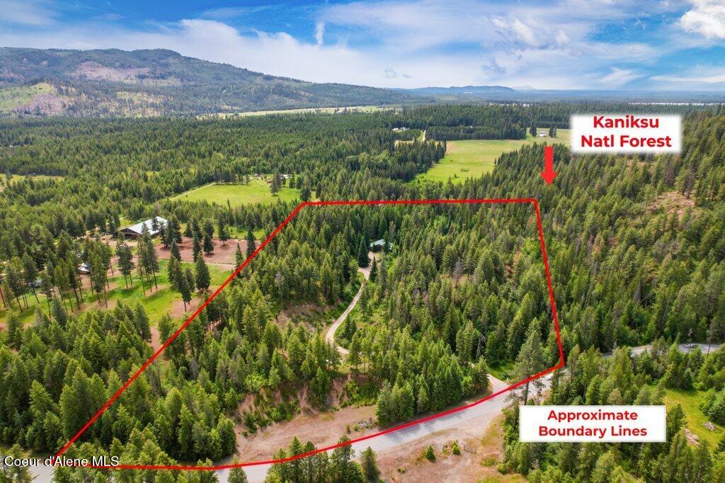 Photo of 10614 Dufort RD, Priest River, ID 83856 (MLS # 26-6431)