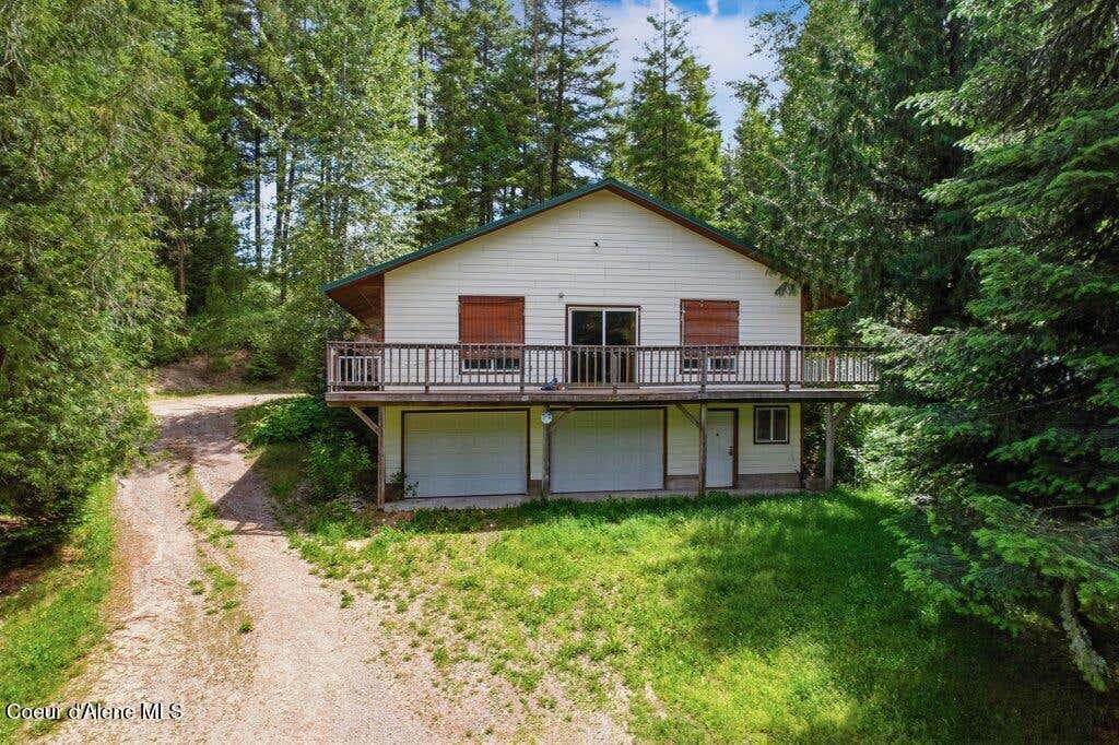 Photo of 10614 Dufort RD, Priest River, ID 83856 (MLS # 26-6431)