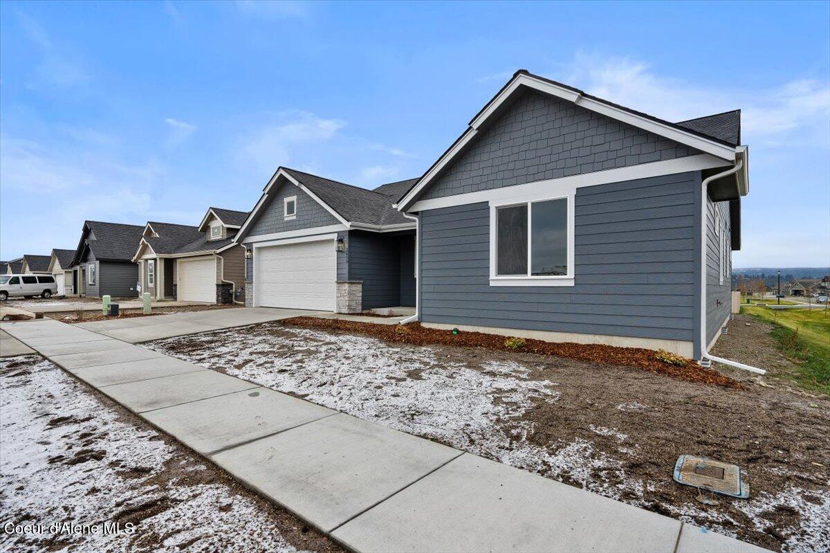 3439 N Cyprus Fox Loop, Post Falls, Idaho image 3