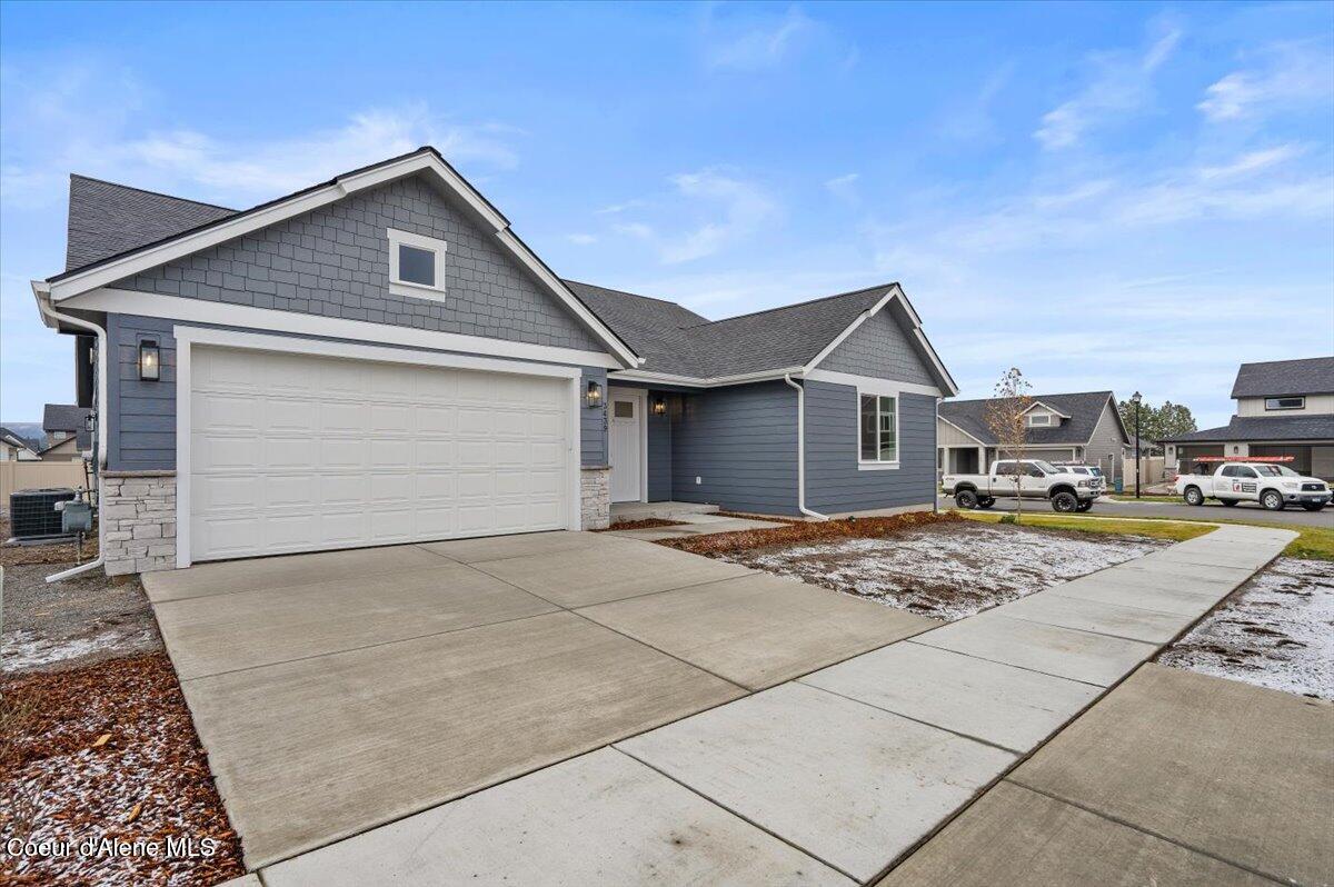 3439 N Cyprus Fox Loop, Post Falls, Idaho image 2