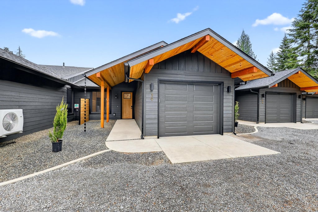Photo of 27 Rebecca Ln, Nordman, ID 83848 (MLS # 26-6896)