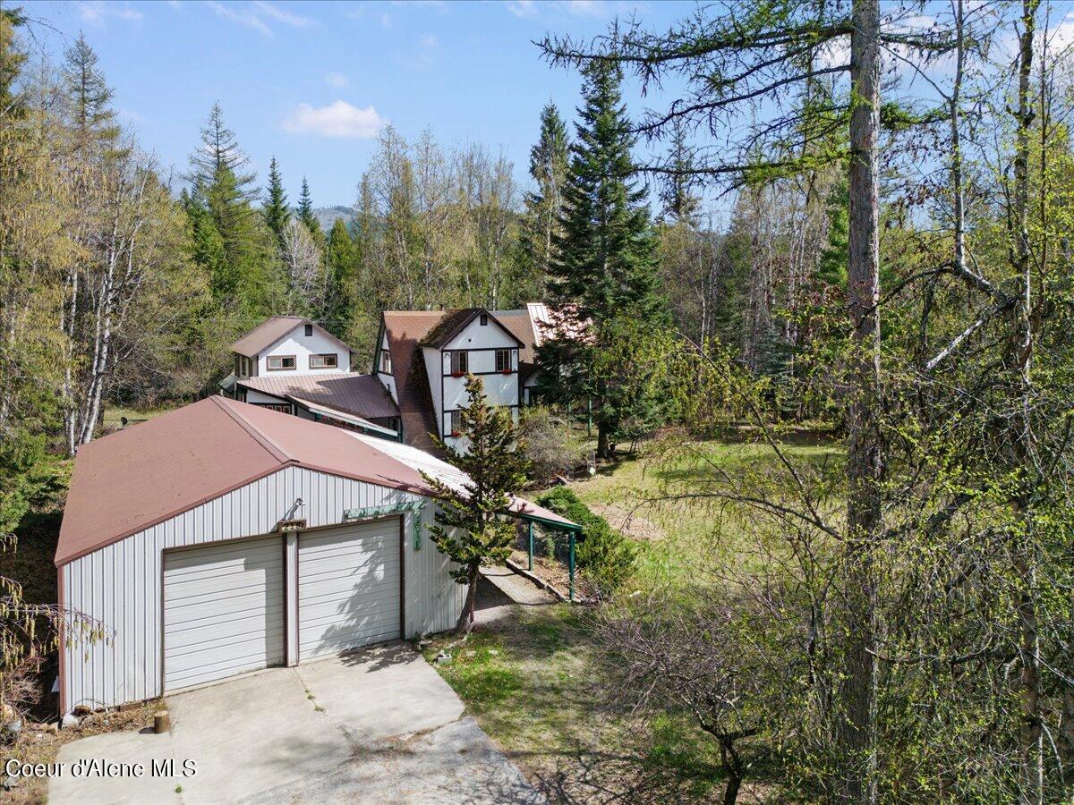 218 Gypsy Bay Rd, Sagle, Idaho image 1