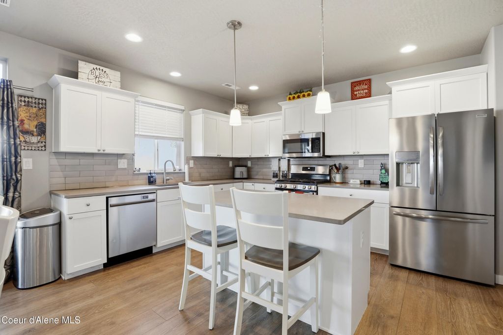 Photo of 6456 Irish Cir, Rathdrum, ID 83858 (MLS # 26-2108)