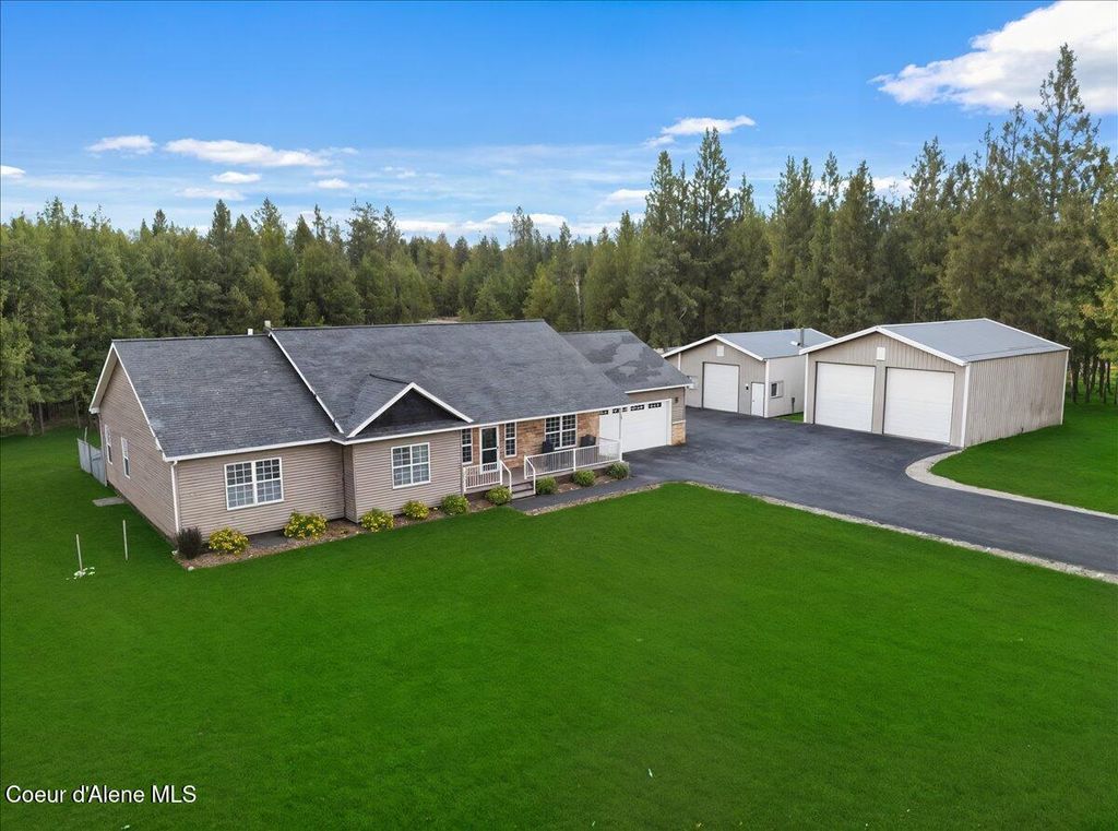 Photo of 9537 PARKS Rd, Athol, ID 83801 (MLS # 25-9583)