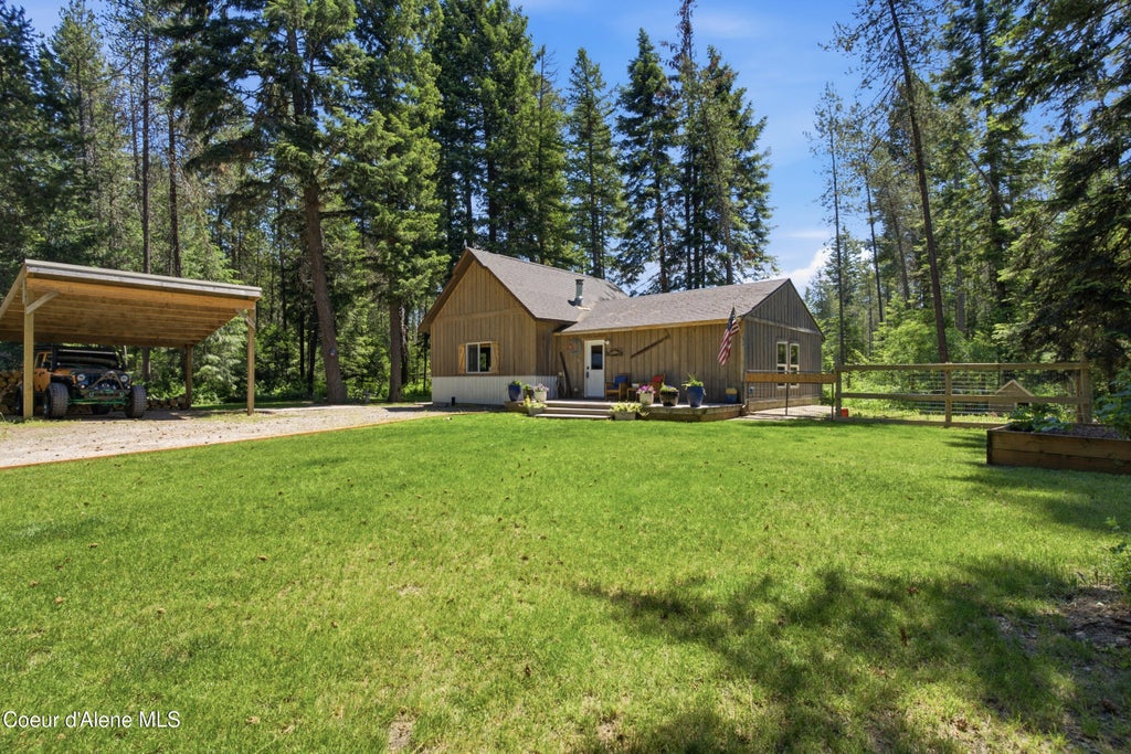 Photo of 24554 Estates Dr, Athol, ID 83801 (MLS # 26-6290)
