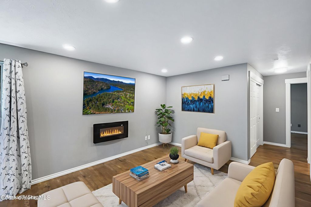 Photo of 5305 FAIRWAY Ln #14, Rathdrum, ID 83858 (MLS # 26-729)