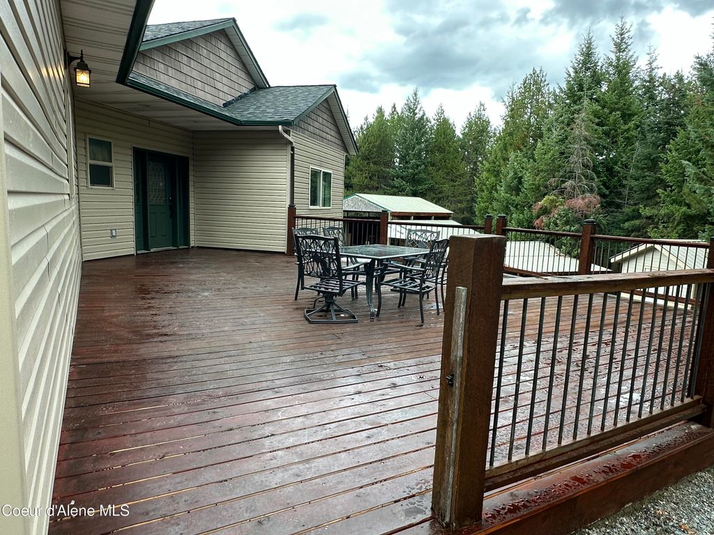 Photo of 164 Cedar View Ests Dr, Blanchard, ID 83804 (MLS # 25-9936)
