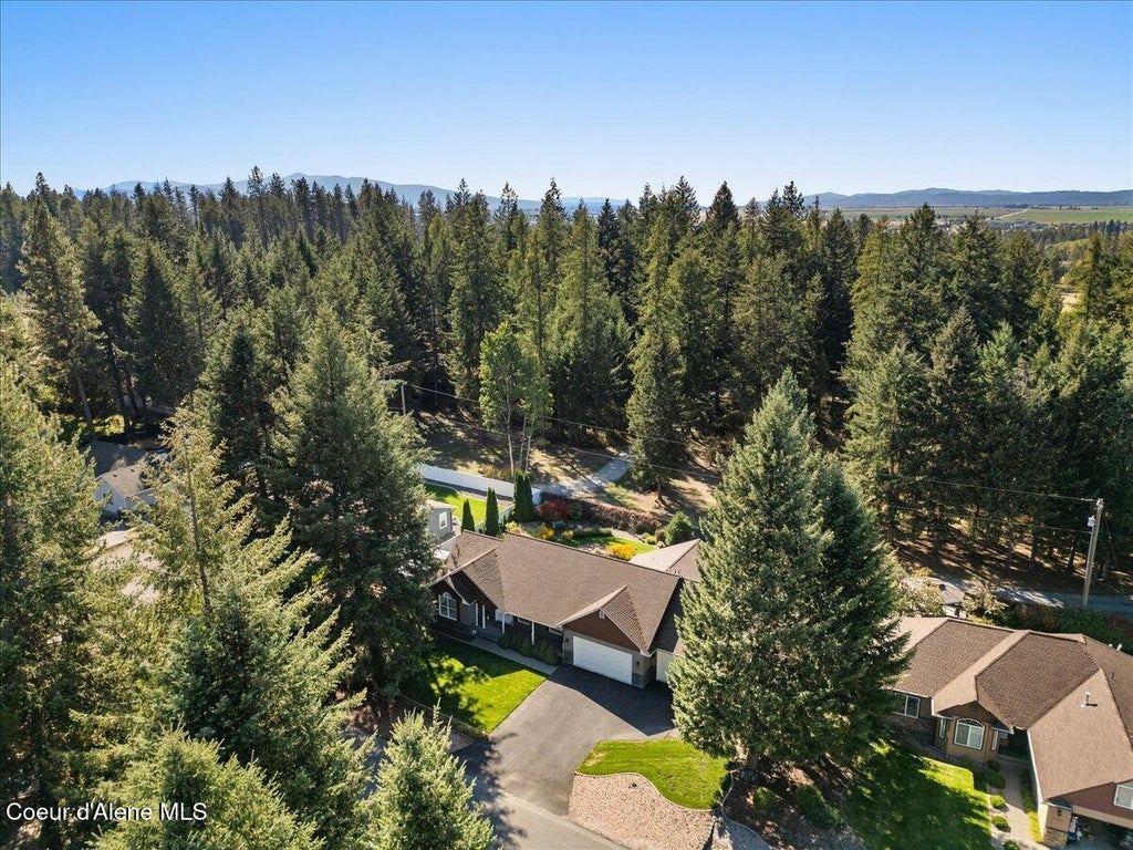 Photo of 12975 Ferndale Dr, Hayden, ID 83835 (MLS # 26-9518)