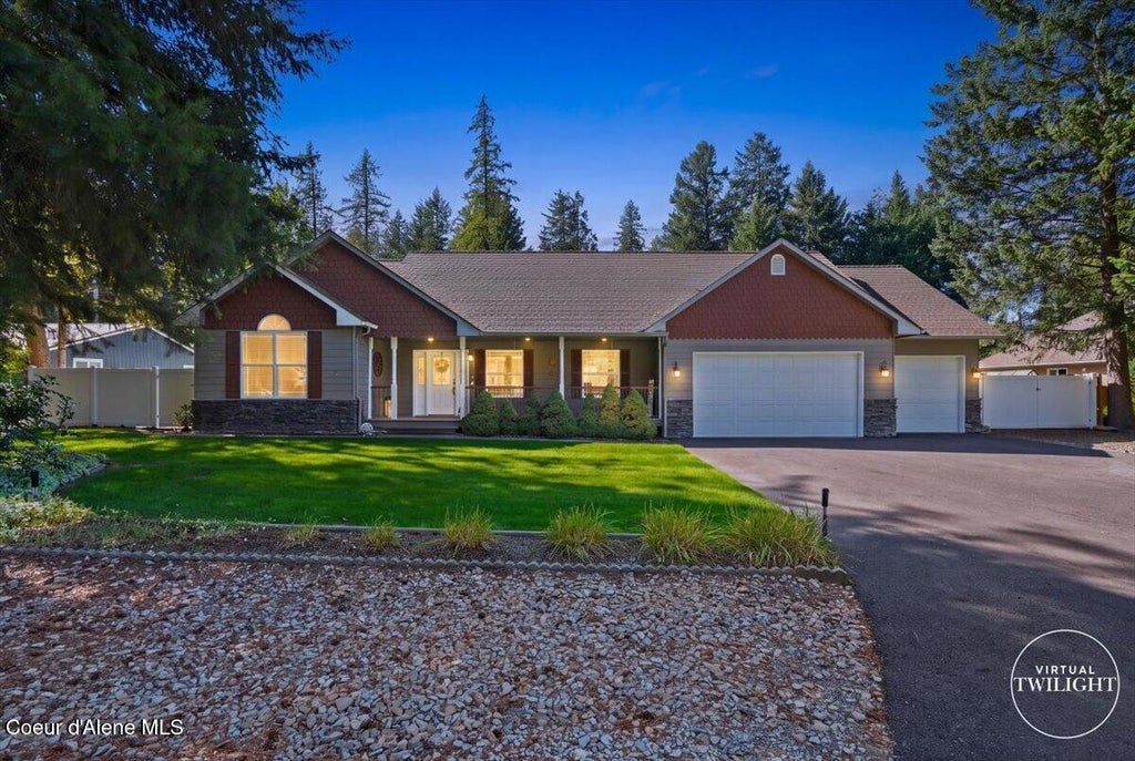 Photo of 12975 Ferndale Dr, Hayden, ID 83835 (MLS # 26-9518)