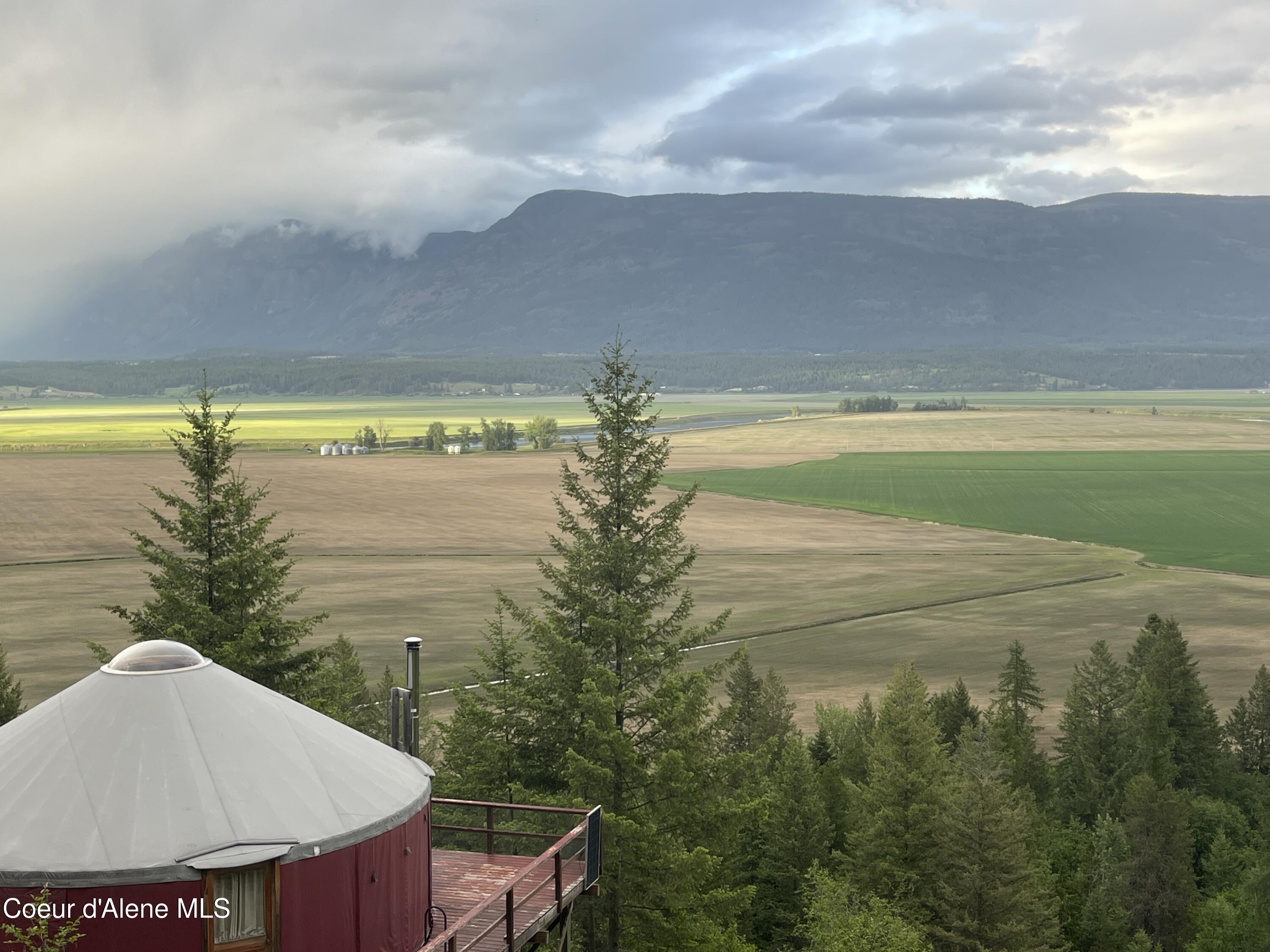 18432 Westside Rd, Bonners Ferry, Idaho image 2