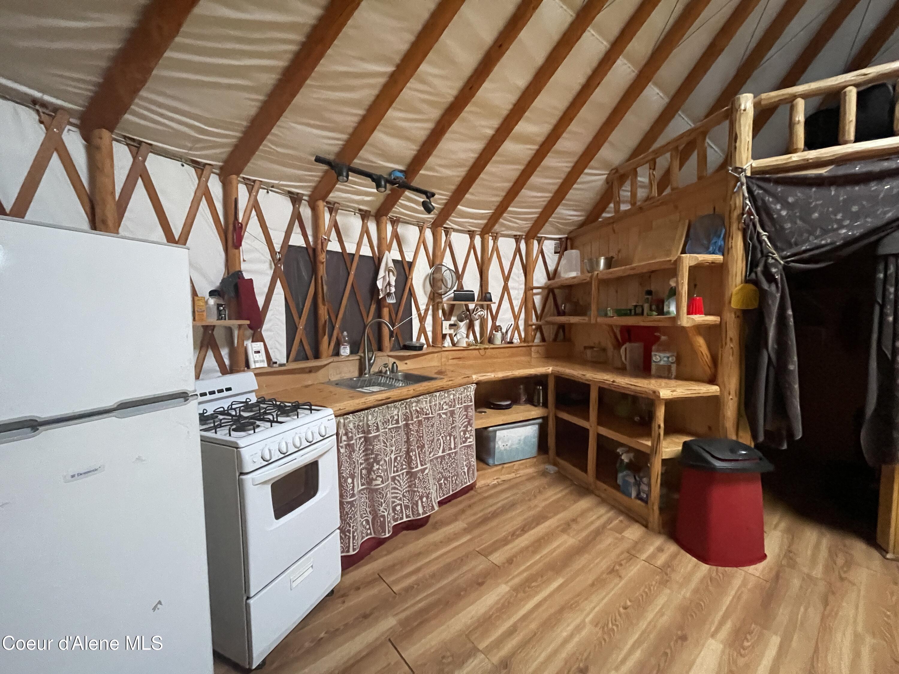 18432 Westside Rd, Bonners Ferry, Idaho image 34