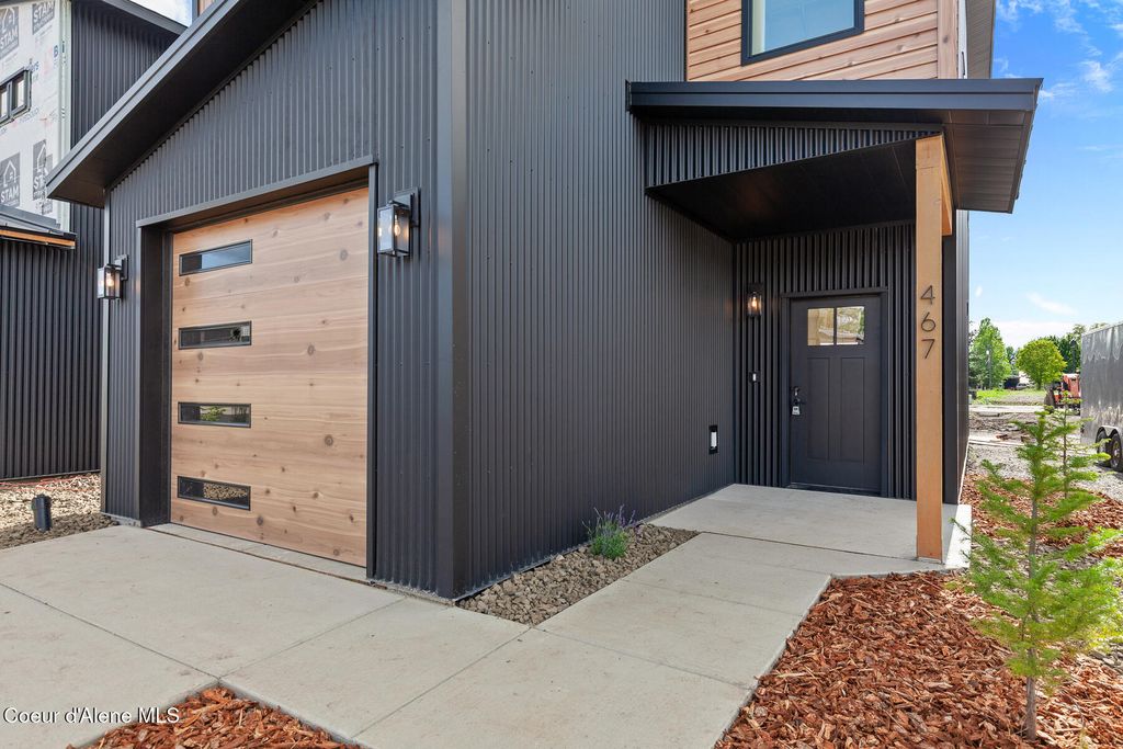 Photo of 437 Wylder Loop, Post Falls, ID 83854 (MLS # 26-5587)