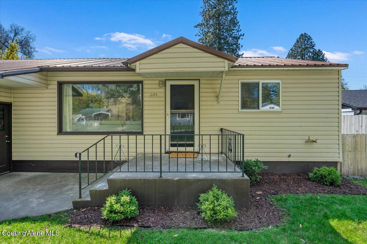 224 W Davidson Ave, Coeur d'Alene, Idaho image 5