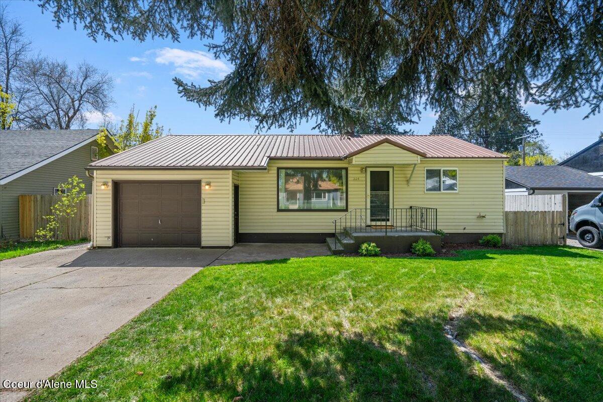 224 W Davidson Ave, Coeur d'Alene, Idaho image 1