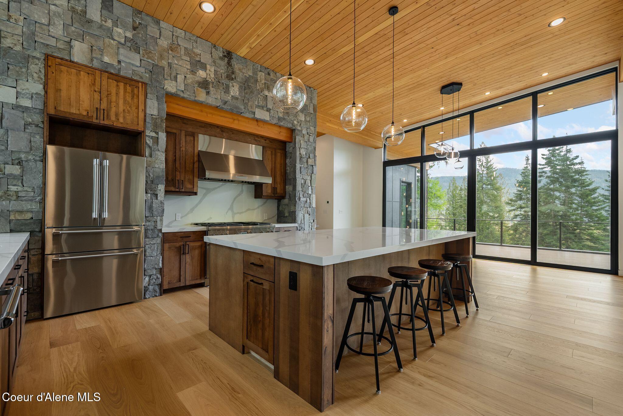 292 Fairway View