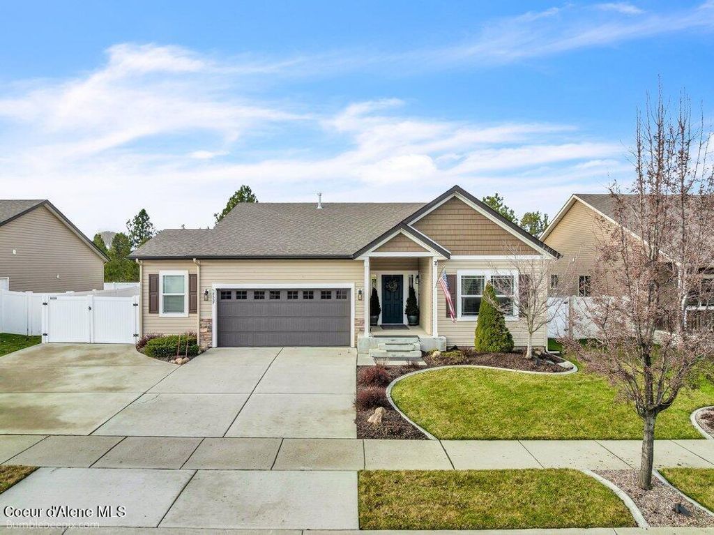 Photo of 8557 Scotsworth, Post Falls, ID 83854 (MLS # 26-270)