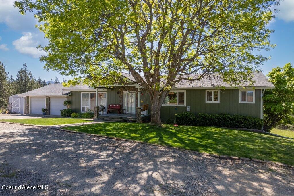 Photo of 3429 Vista LOOP, Coeur dAlene, ID 83814 (MLS # 26-4840)