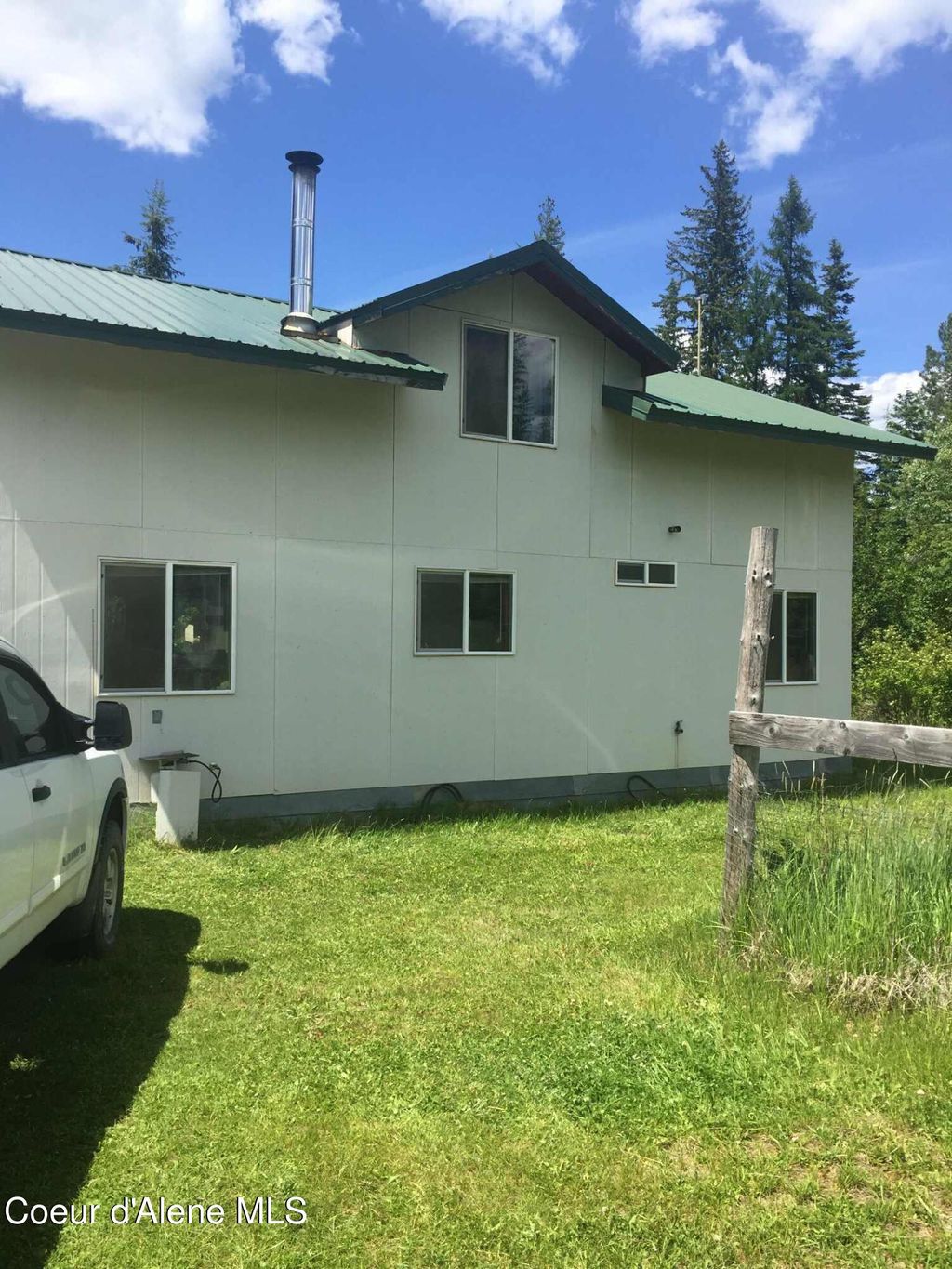Photo of 104 Cat Rd Rd, Priest River, ID 83856 (MLS # 25-9651)