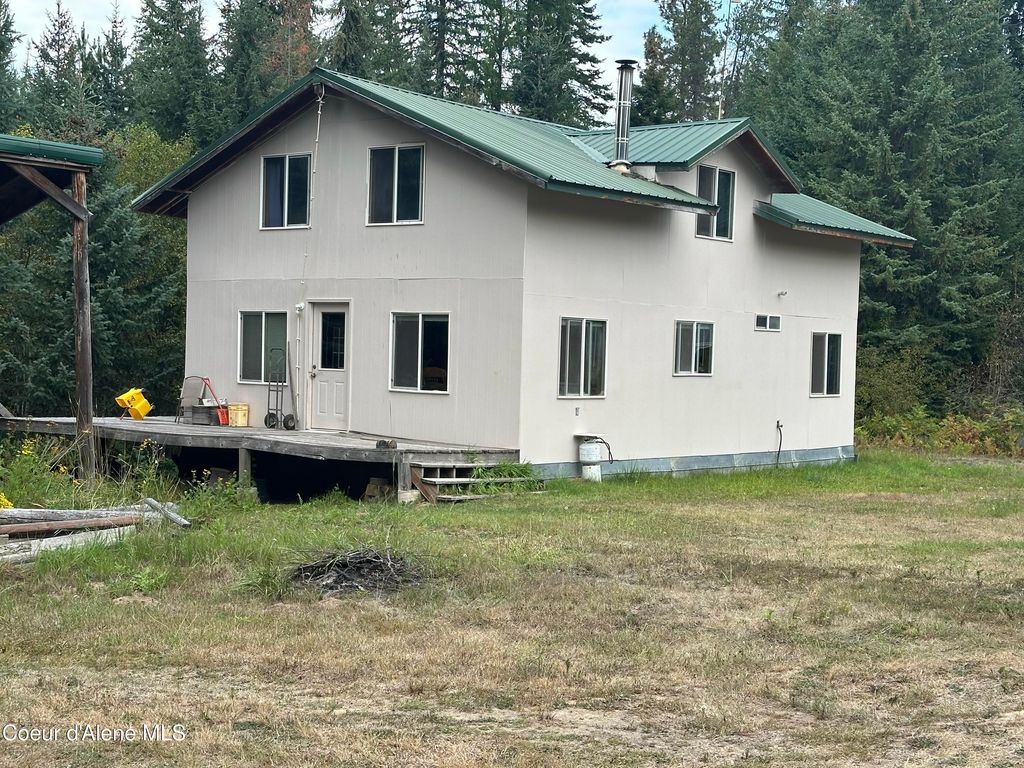 Photo of 104 Cat Rd Rd, Priest River, ID 83856 (MLS # 25-9651)