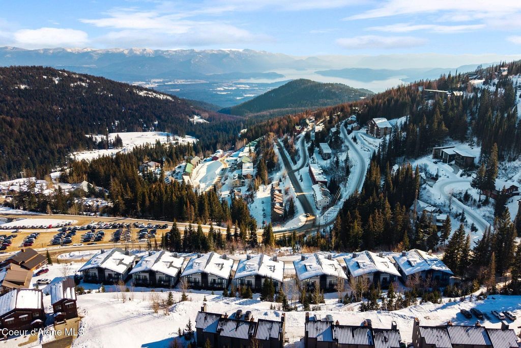 Photo of 169 Crystal Springs Rd. #501 Rd, Sandpoint, ID 83864 (MLS # 25-11258)