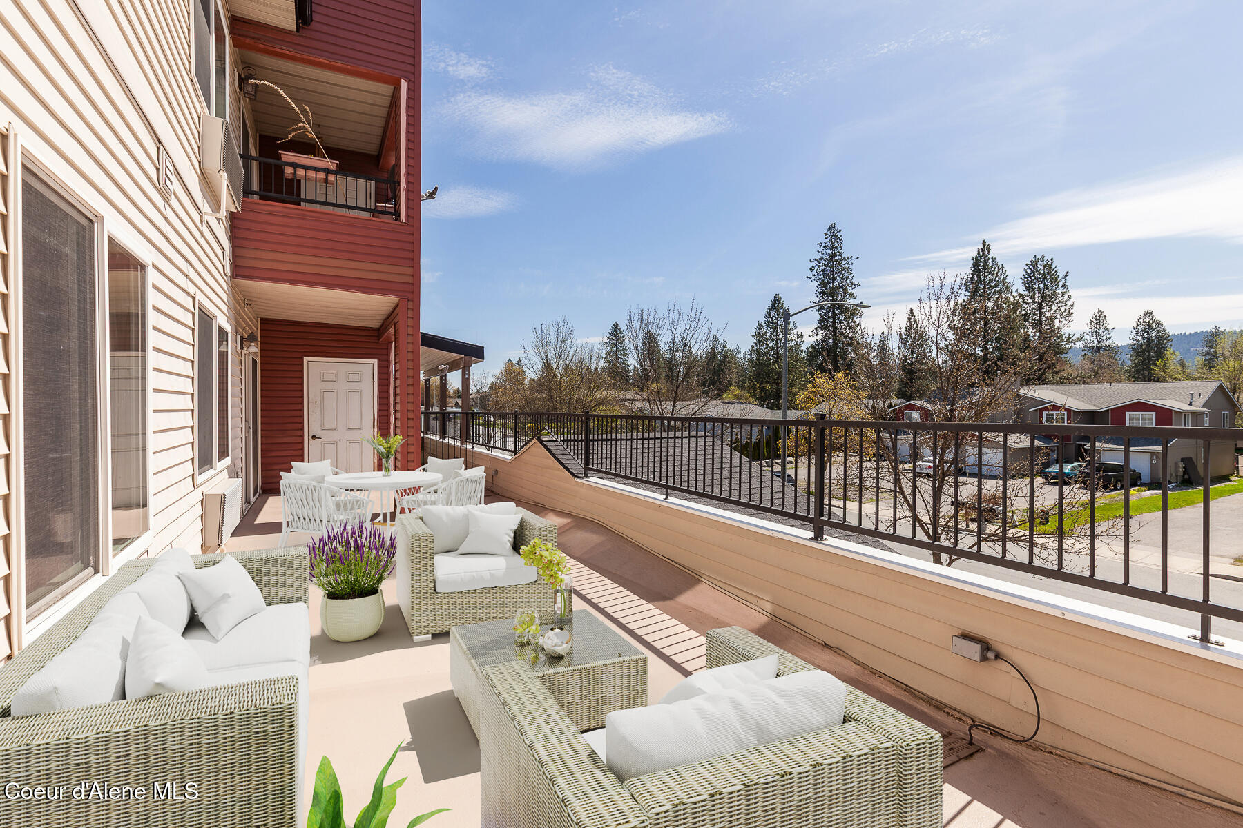310 Promenade APT 208
