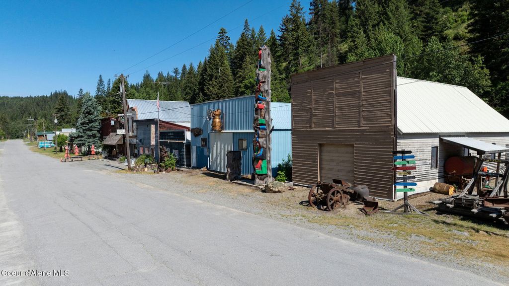 Photo of 6377 Prichard Creek, Murray, ID 83874 (MLS # 25-6332)